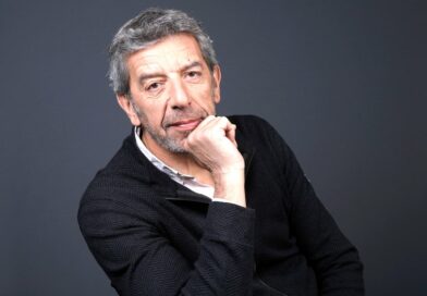 Michel Cymes alerte : « Dites-le autour de vous, ce sont des arnaques ! »